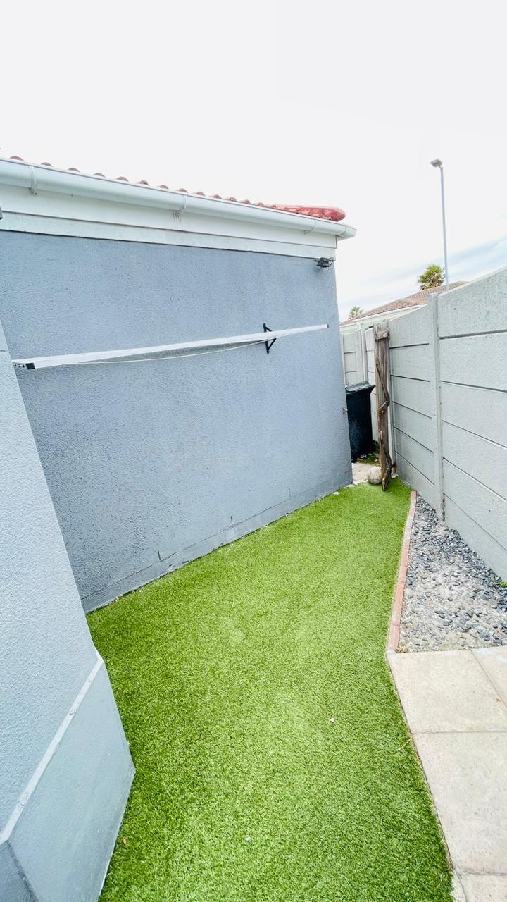 3 Bedroom Property for Sale in Summer Greens Western Cape